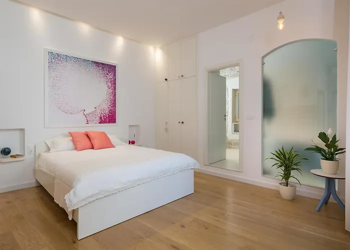 That Place Studio Apartment