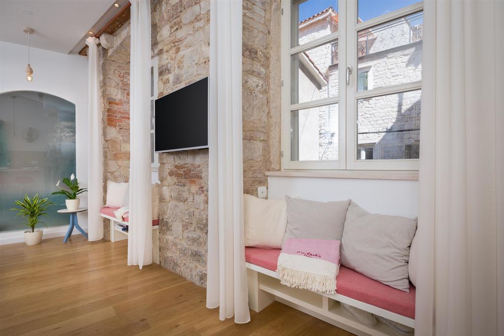 Apartment That Place *